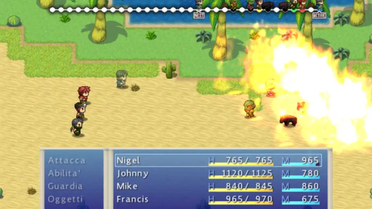 Combattimento a turni in grafica a pixel su una spiaggia, con i quattro protagonisti a sinistra, un'esplosione al centro e il menu di battaglia in italiano in basso.